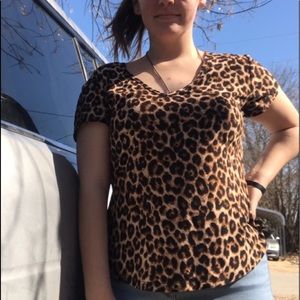 Cheetah print shirt size M